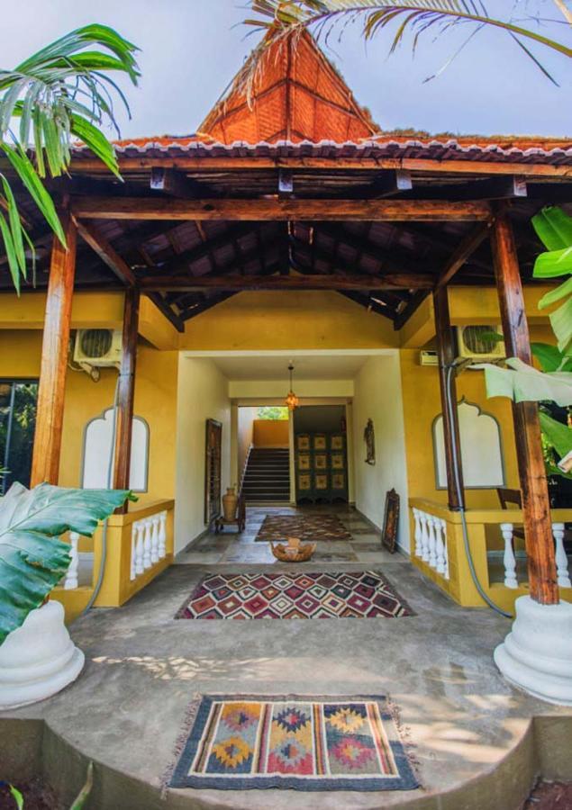 Devarya Wellness Beach Resort Morjim Eksteriør bilde