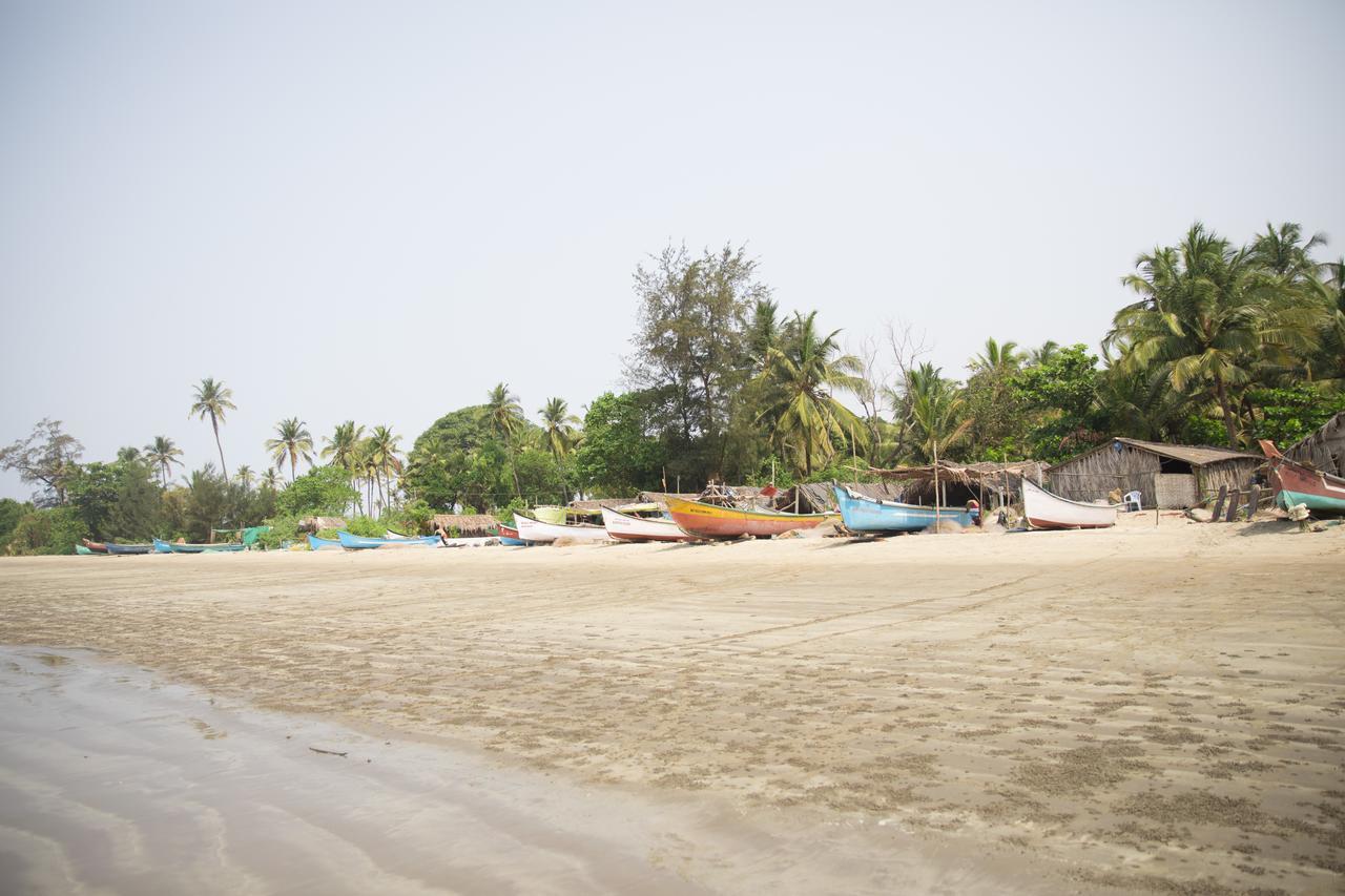 Devarya Wellness Beach Resort Morjim Eksteriør bilde