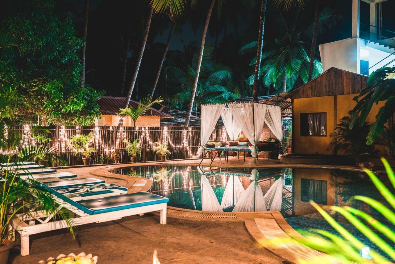 Devarya Wellness Beach Resort Morjim Eksteriør bilde