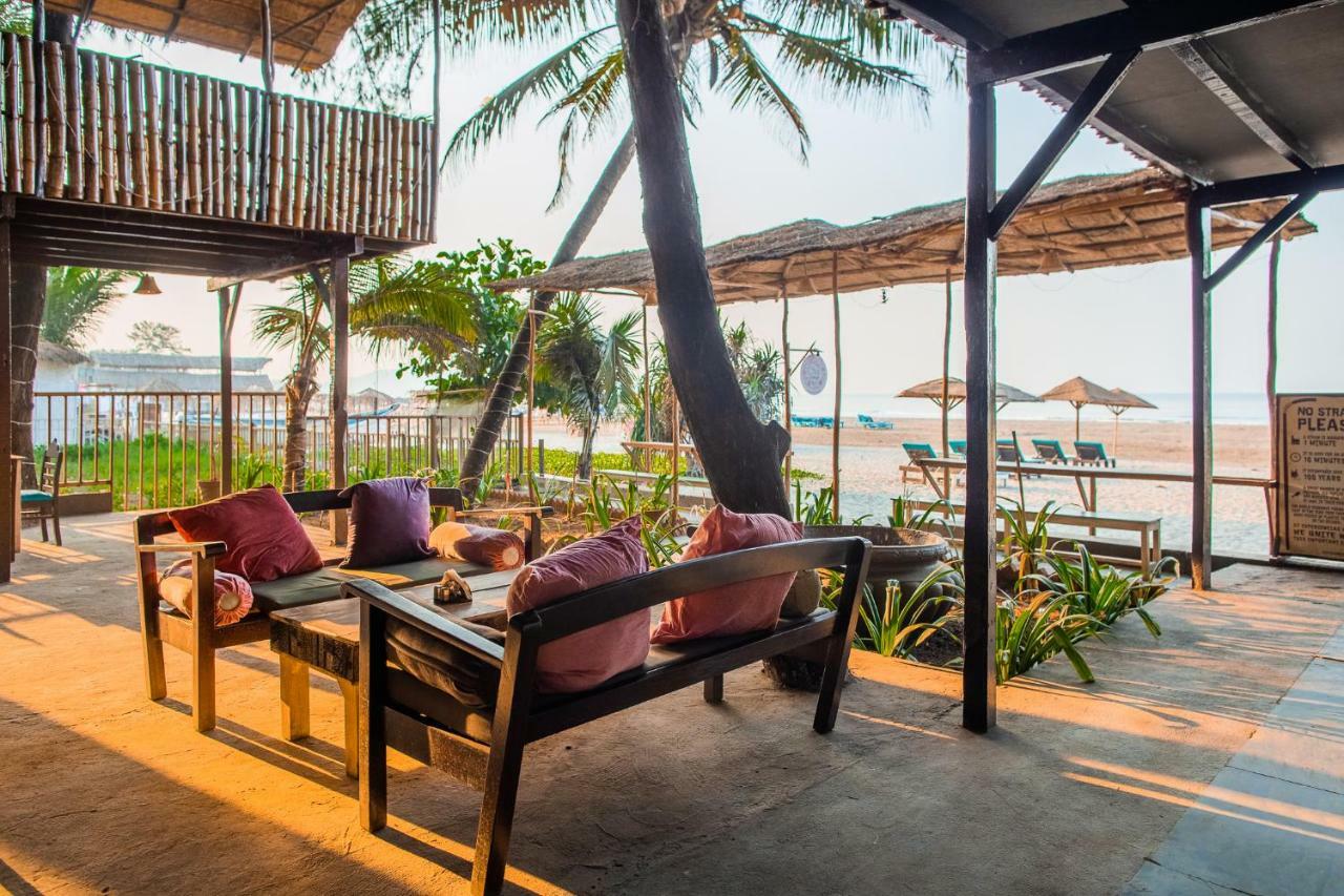 Devarya Wellness Beach Resort Morjim Eksteriør bilde