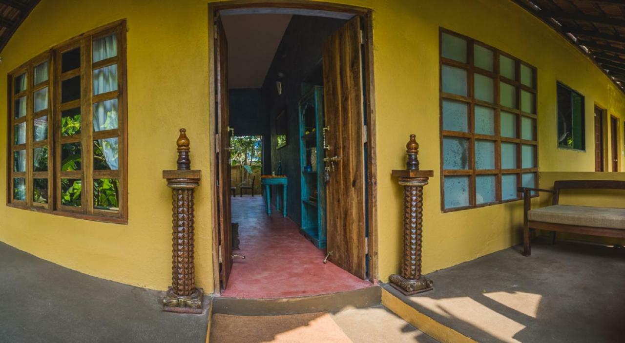 Devarya Wellness Beach Resort Morjim Eksteriør bilde