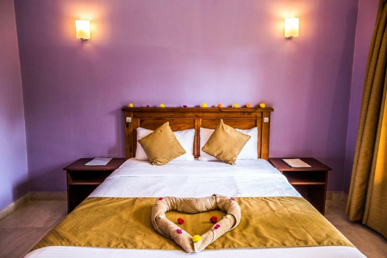 Devarya Wellness Beach Resort Morjim Eksteriør bilde
