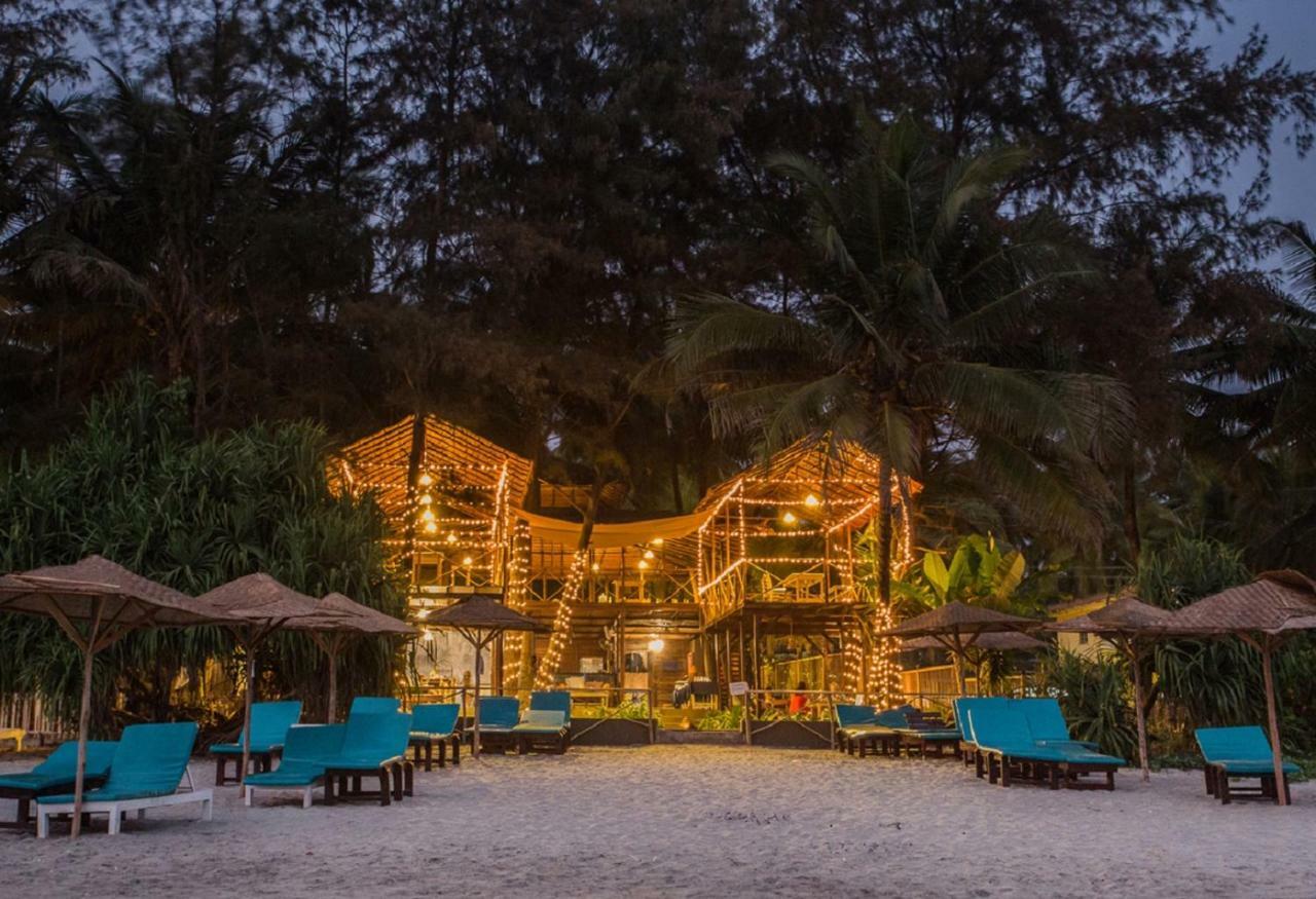 Devarya Wellness Beach Resort Morjim Eksteriør bilde