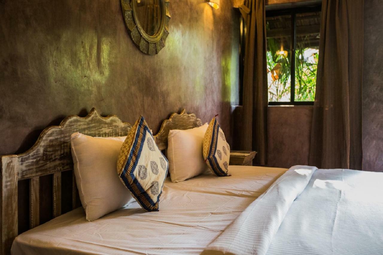 Devarya Wellness Beach Resort Morjim Eksteriør bilde